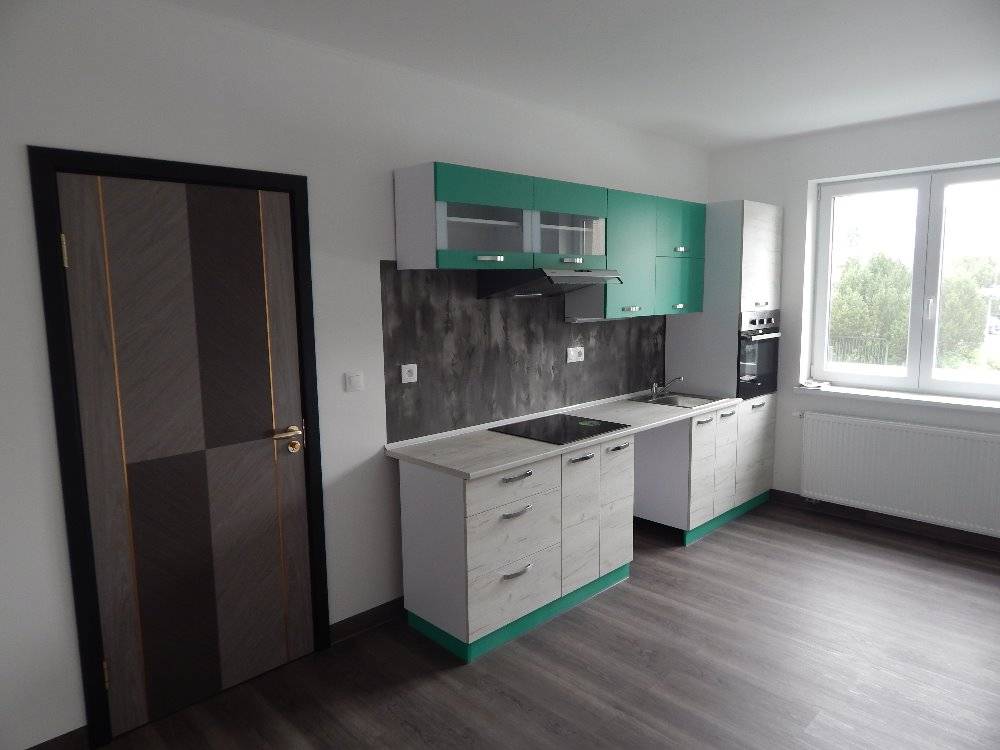 Bytová jednotka - kompletní rekonstrukce - fotografie 2